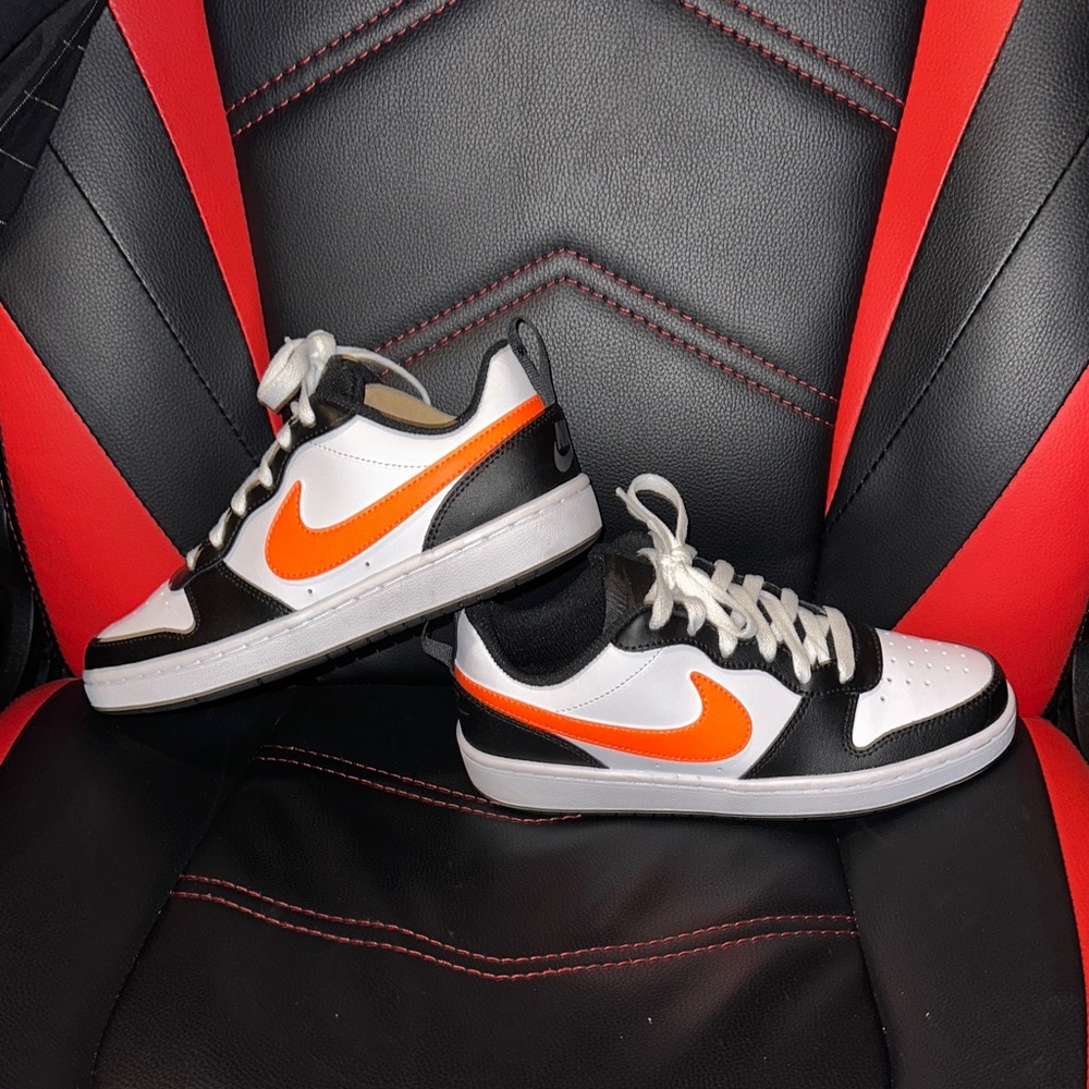 Nike Men's White and Orange Sneakers